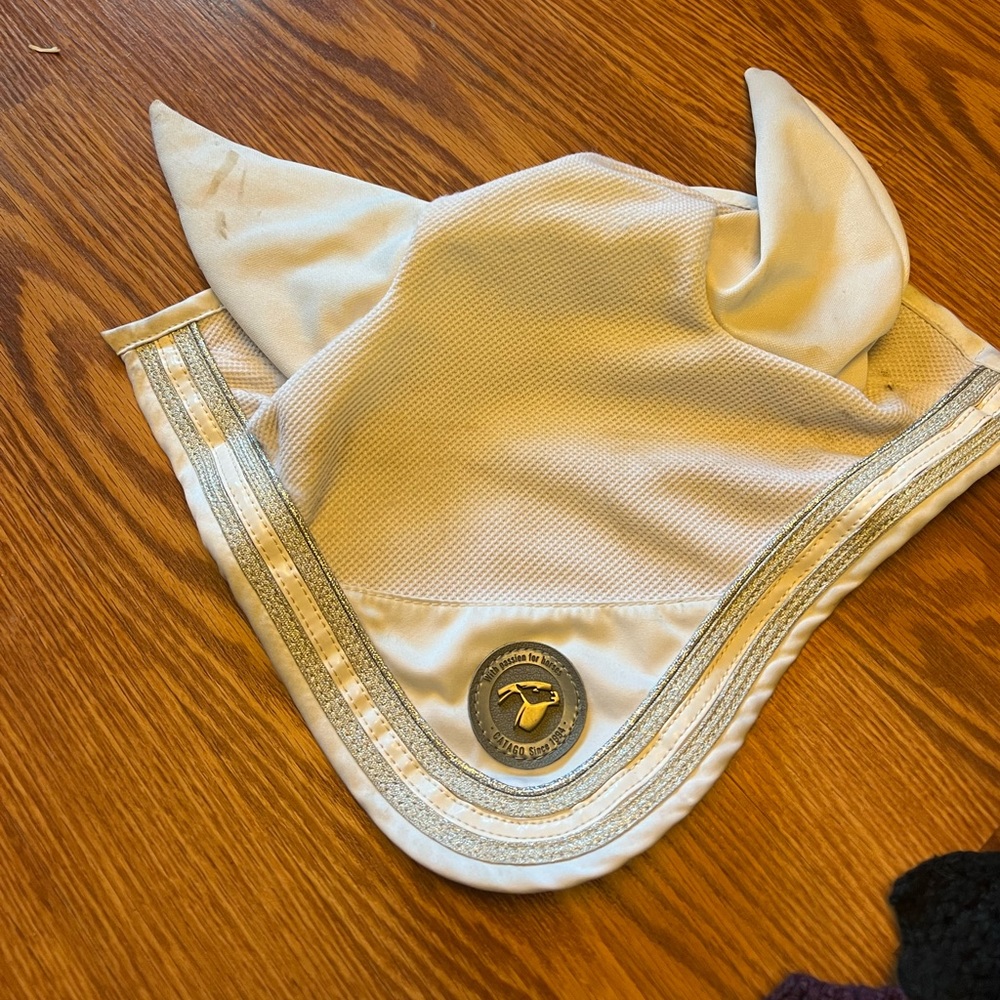 Used Catago horse fly veil